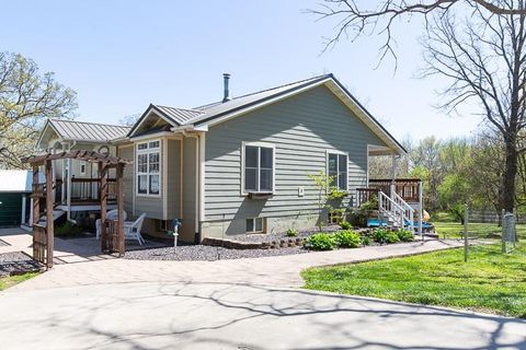 MLS: 2543332