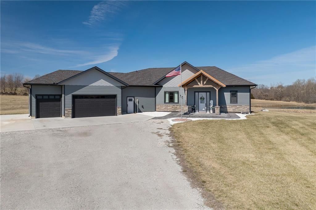 Photo of 7300 80th Road, St Joseph, MO 64507 (MLS # 2608364)