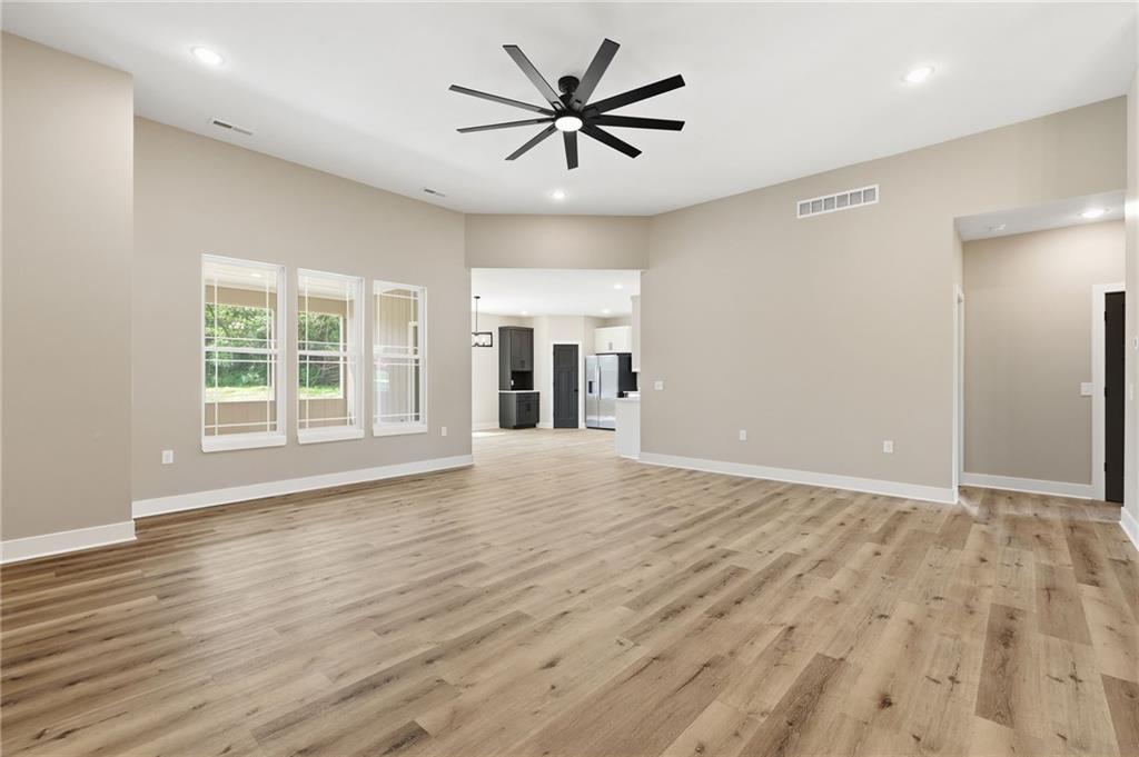 328 NE 51st Road