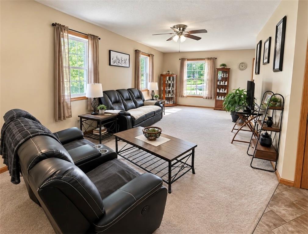 Photo of 426 Lawn Avenue, Maryville, MO 64468 (MLS # 2643229)