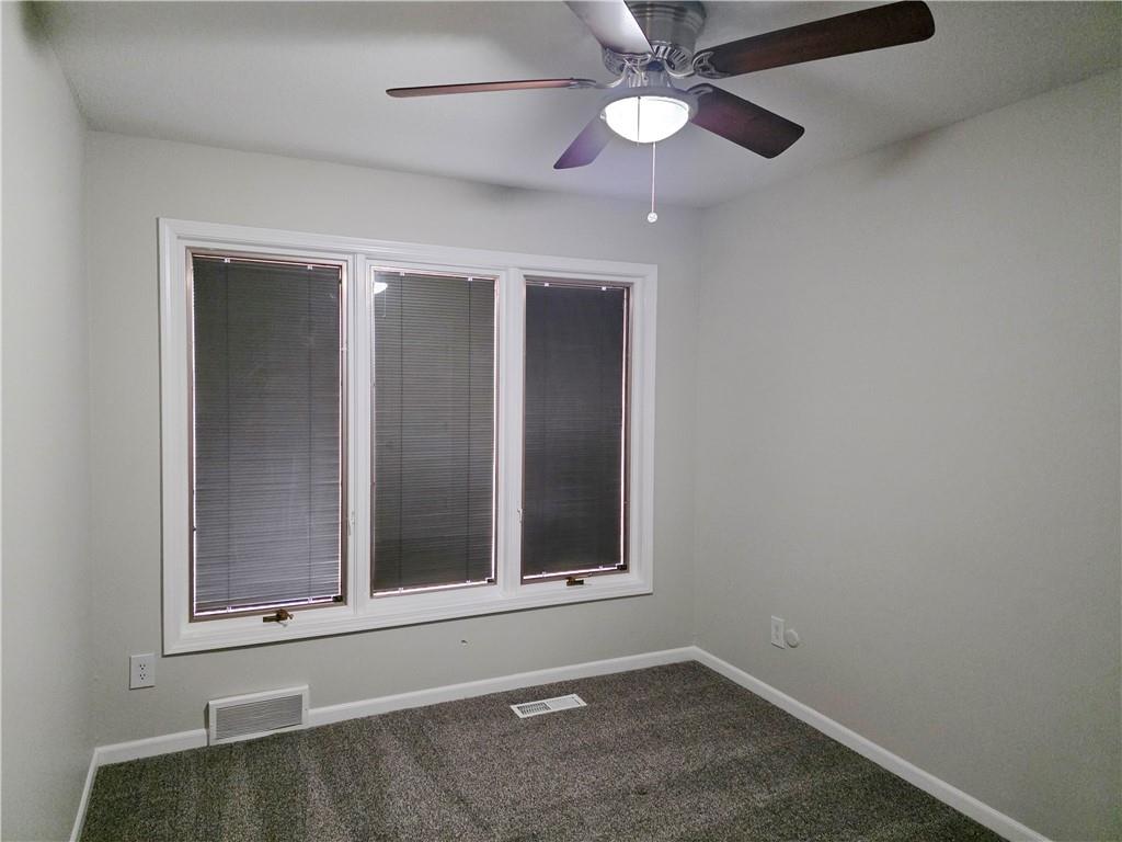 1901 E Frontier Lane