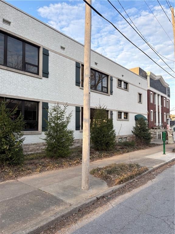 1615 W 45th Street