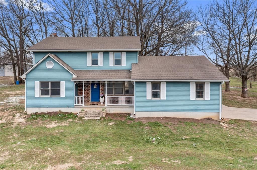 Photo of 905 NW Z Highway, Bates City, MO 64011 (MLS # 2608036)