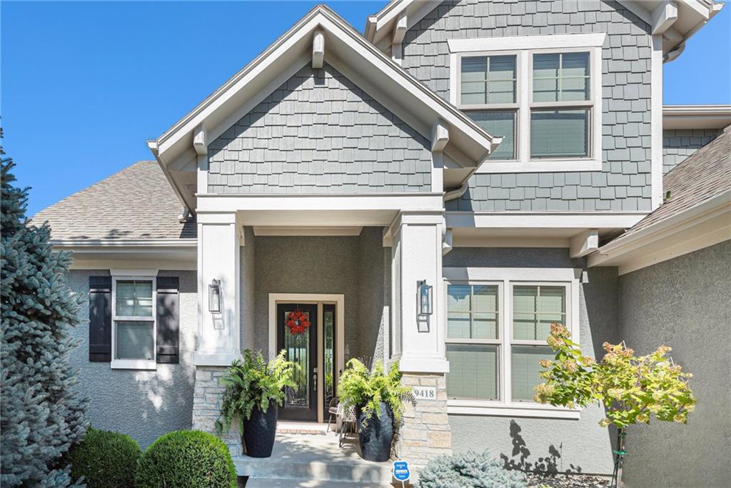 9418 W 161st Terrace