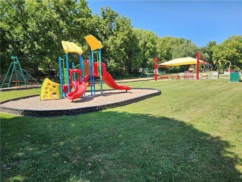 Tiny photo for 407 N Fairview Avenue, Liberty, MO 64068 (MLS # 2631253)