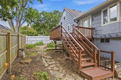 Tiny photo for 407 N Fairview Avenue, Liberty, MO 64068 (MLS # 2631253)