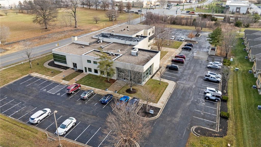 700 NE R D Mize Road