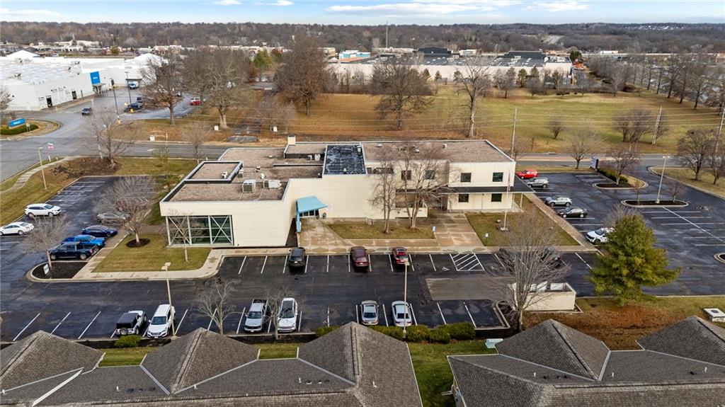 700 NE R D Mize Road