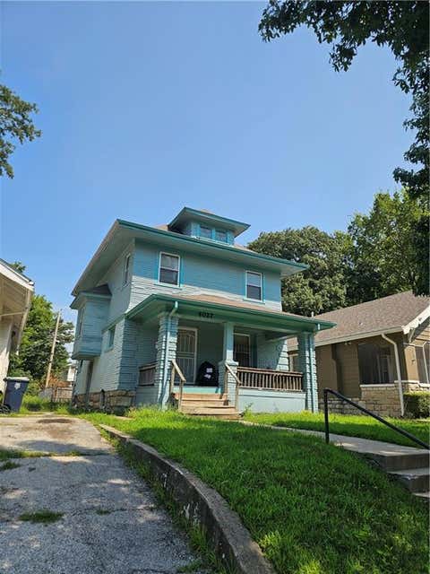 Photo of 4027 Agnes Avenue, Kansas City, MO 64130 (MLS # 2638202)