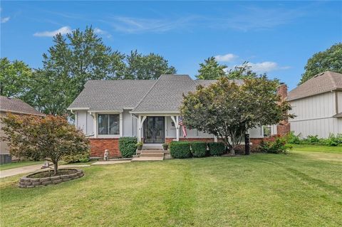 10226 Gillette Street, Lenexa, KS 66215 - #: 2564647