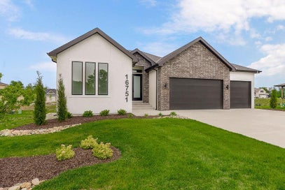 16751 S Fellows Street Olathe KS 66062