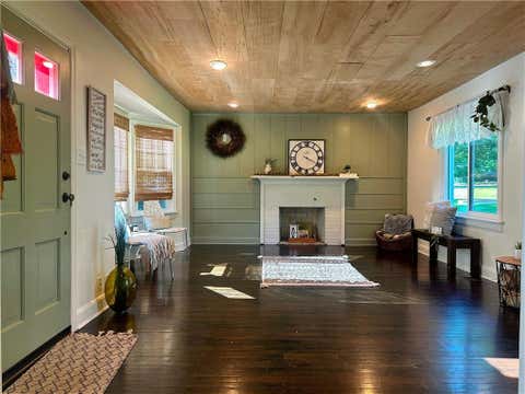Photo of 13811 Belmont Avenue, Grandview, MO 64030 (MLS # 2635931)