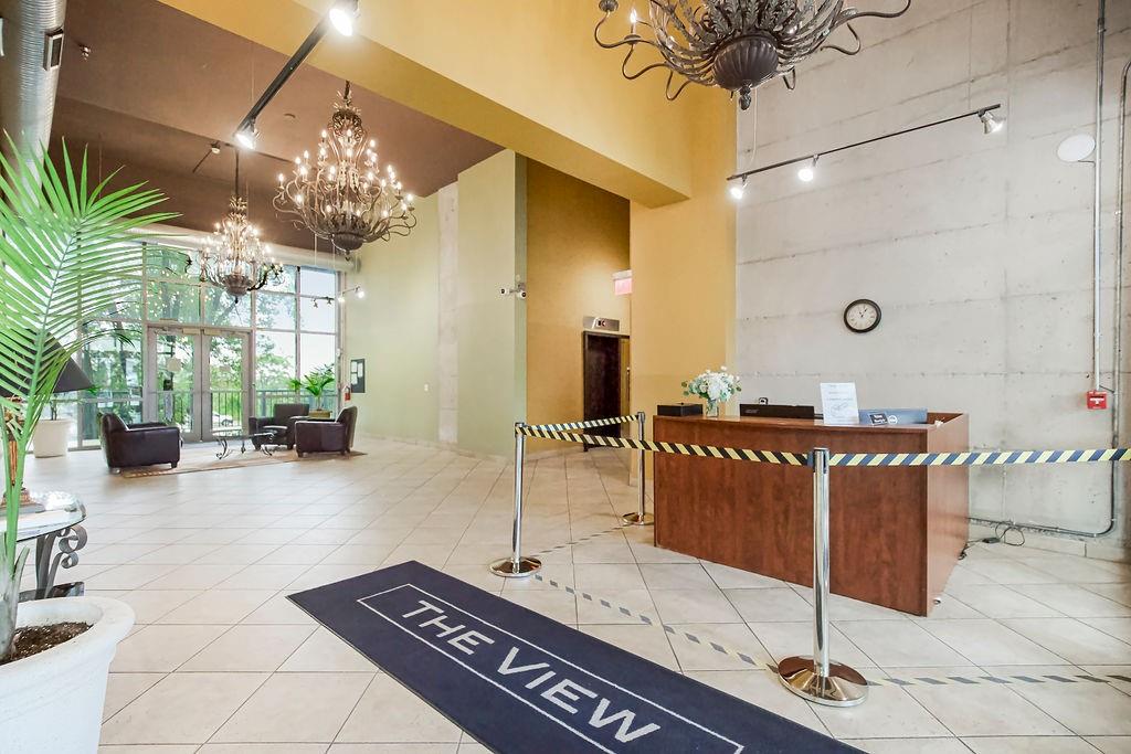 600 Admiral Boulevard 1802