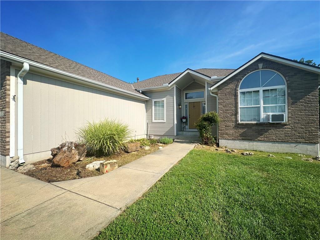 1405 Matthes Lane
