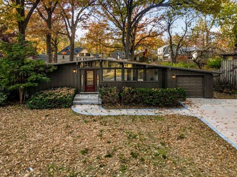 7708 Fairway Street Prairie Village KS 66208