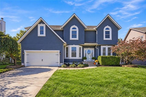 Photo of 8517 W 145th Terrace, Overland Park, KS 66223 (MLS # 2647909)