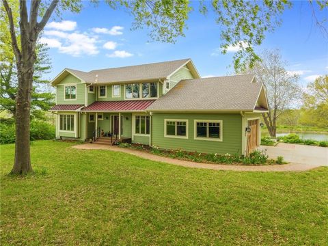8725 Nebo Hills Road Liberty MO 64068