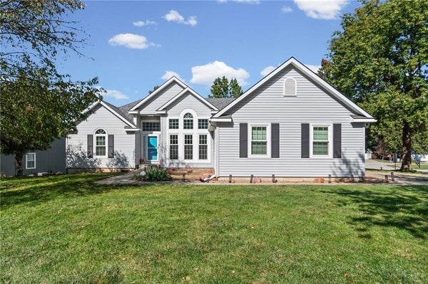 13470 TIMBER PARK LN, PLATTE CITY, MO 64079 - Image 2404c5c375aef2dec2efd6a41dbb1101/2419975950