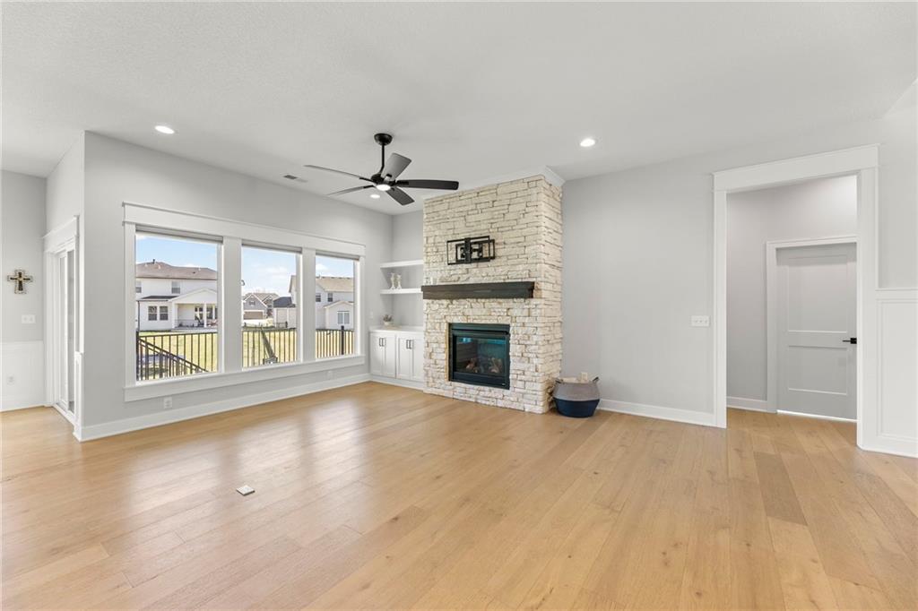 17166 W 164th Terrace