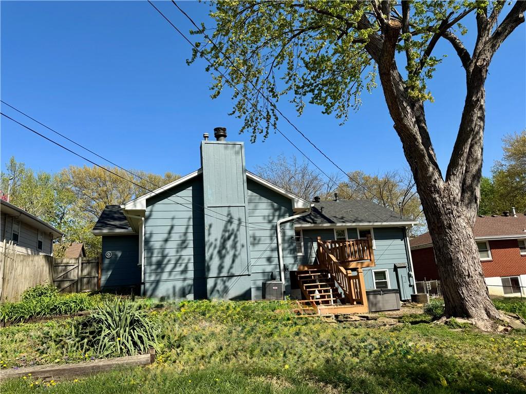 3804 S Drumm Avenue