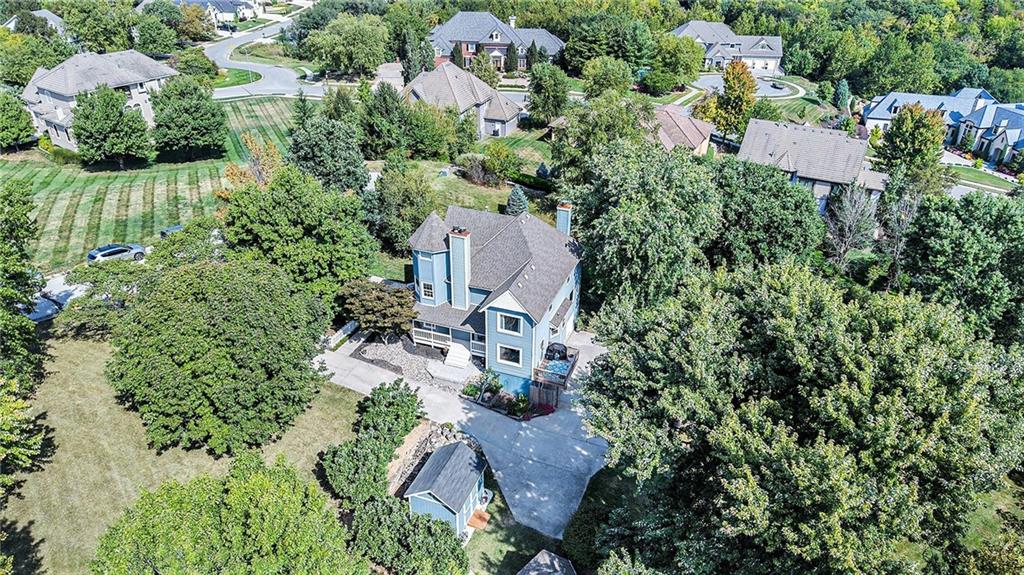 12020 N Windbrook Court