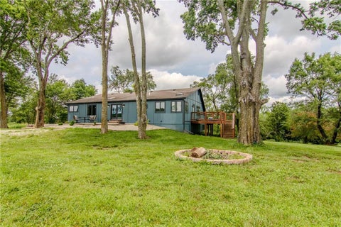Photo of 6301 E 285th Street, Freeman, MO 64746 (MLS # 2647329)