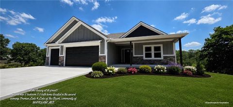 Photo of 1104 Jackson Street, Warsaw, MO 65355 (MLS # 2631792)