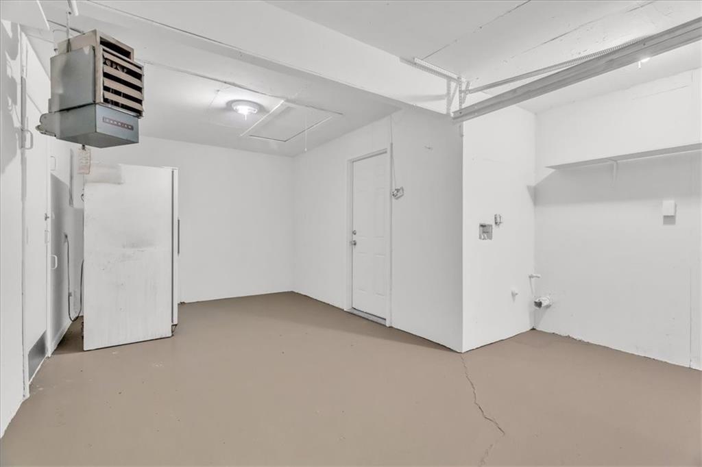 Kansas City, Missouri 64134, United States, 3 Bedrooms Bedrooms, ,2 BathroomsBathrooms,Residential,Active,121231