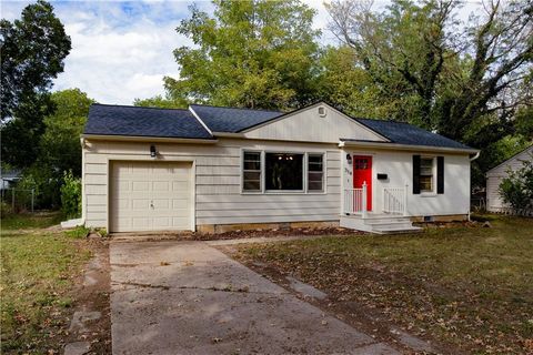 314 Oklahoma Street, Lawrence, KS 66046 - MLS#: 2581400