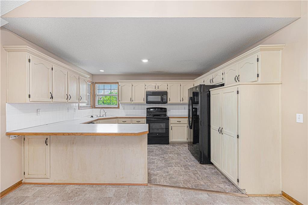 704 SE 15th Street