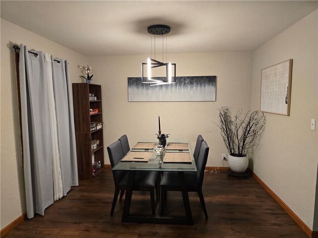 Photo of 236 S Grand Ave Avenue, Sedalia, MO 65301 (MLS # 2592298)