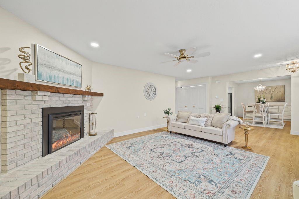 1704 W Long Boulevard