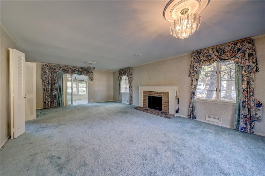 206 N Pine St.& Adjoining Vacant Lot Street