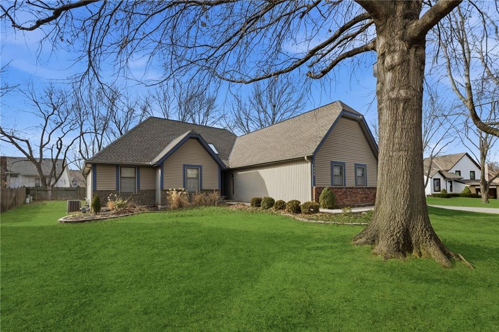 11800 England Street