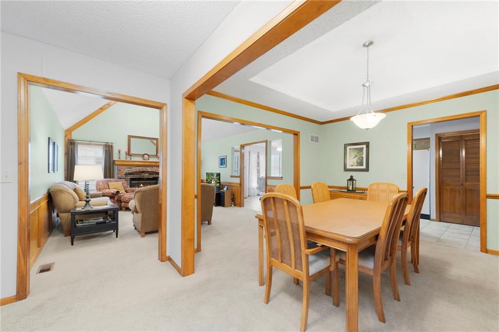 11800 England Street