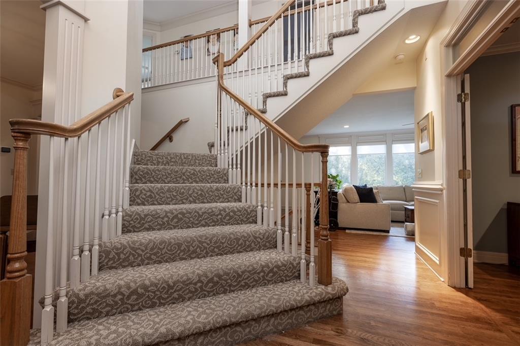 10245 Magnolia Lane