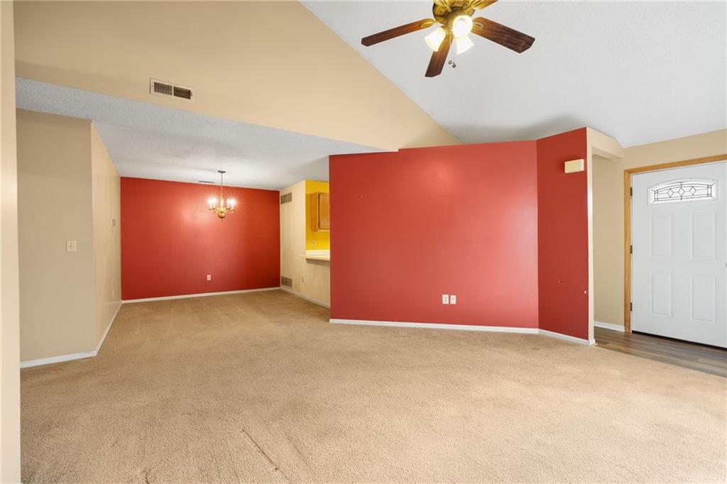 1200-1202 E 25th Terrace