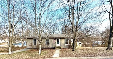 100 Elm Street Windsor MO 65360