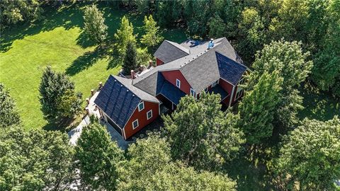 24801 E Twin Pines Drive Harrisonville MO 64701