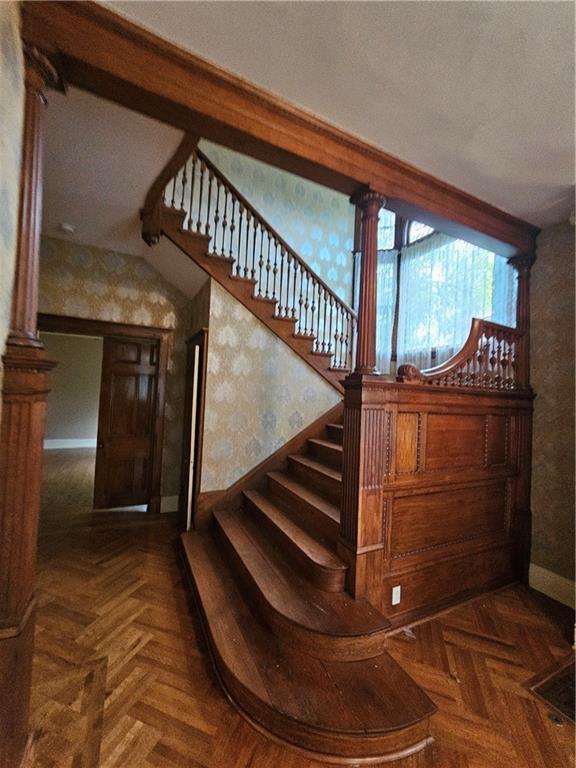 409 N Esplanade Street