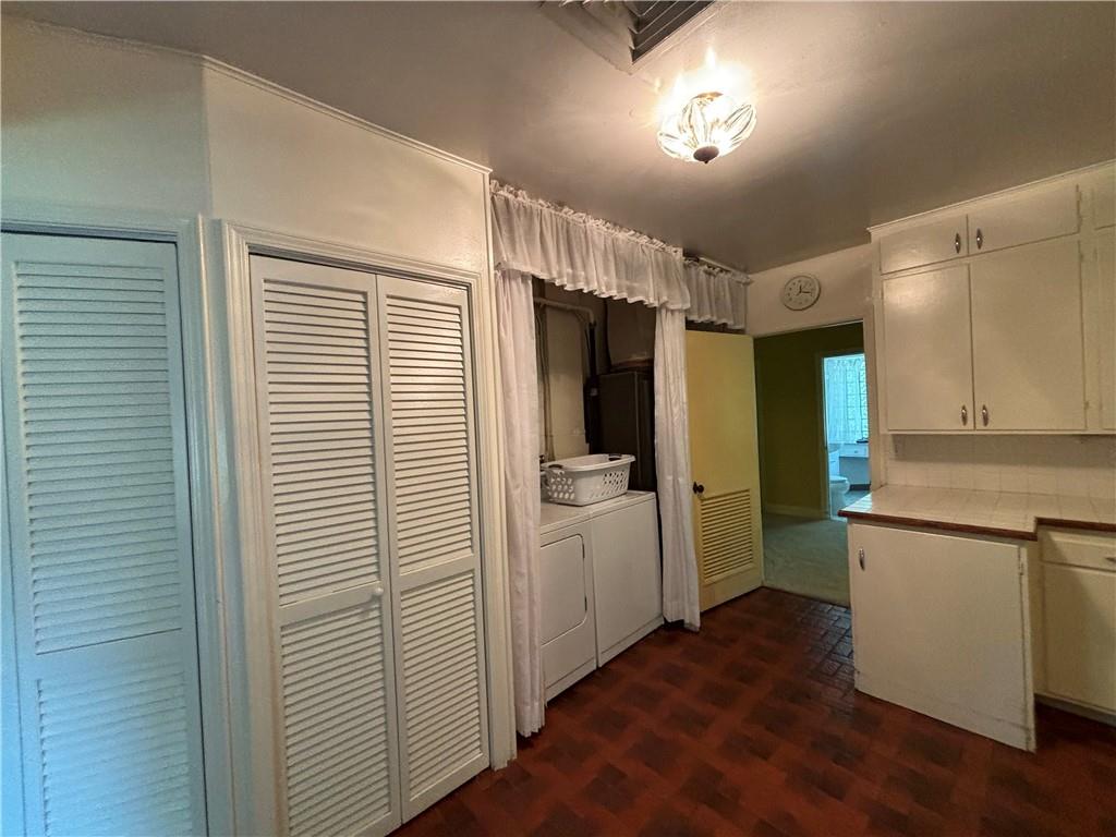 St Joseph, Missouri 64506, United States, 2 Bedrooms Bedrooms, ,2 BathroomsBathrooms,Residential,Active,94425