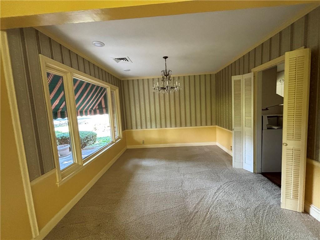 St Joseph, Missouri 64506, United States, 2 Bedrooms Bedrooms, ,2 BathroomsBathrooms,Residential,Active,94425