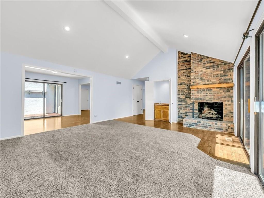 801 NE FAIRWAY HOMES Court