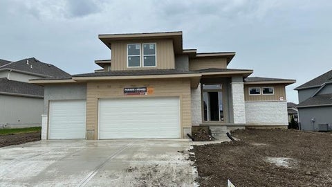 Photo of 13020 W 174th Place, Overland Park, KS 66221 (MLS # 2644201)