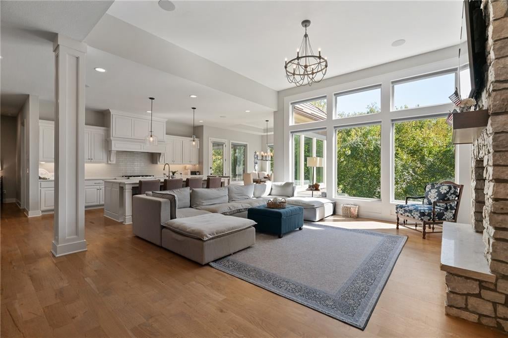 2181 W 89th Place