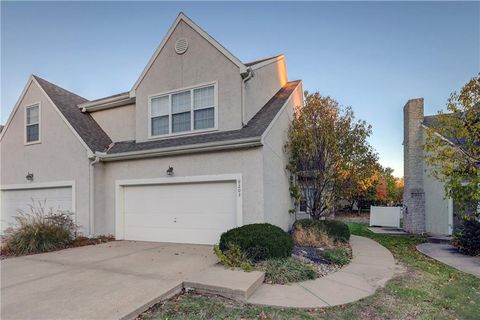 9203 Boehm Drive Lenexa KS 66219