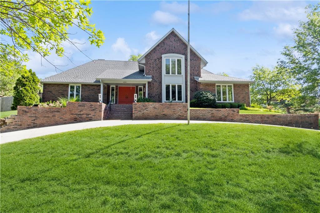 10052 Hemlock Drive