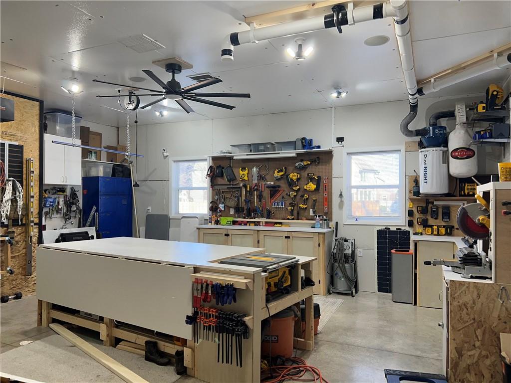 15904 W 161st Terrace