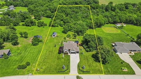 Photo of 12001 S Eagle Crest Drive, Lees Summit, MO 64086 (MLS # 2628351)