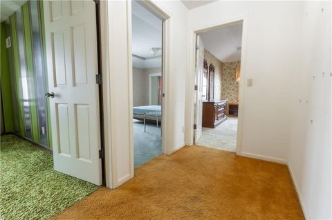 Tiny photo for 1343 Camelot Drive, Liberty, MO 64068 (MLS # 2605838)